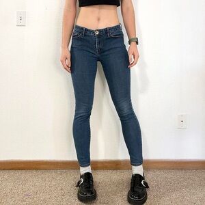 low rise skinny jeans